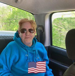 Meet your Posher, Debra